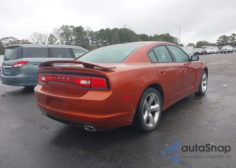2013 Dodge Charger Sxt z USA, uszkodzony, nr VIN 2C3CDXHG7DH594779